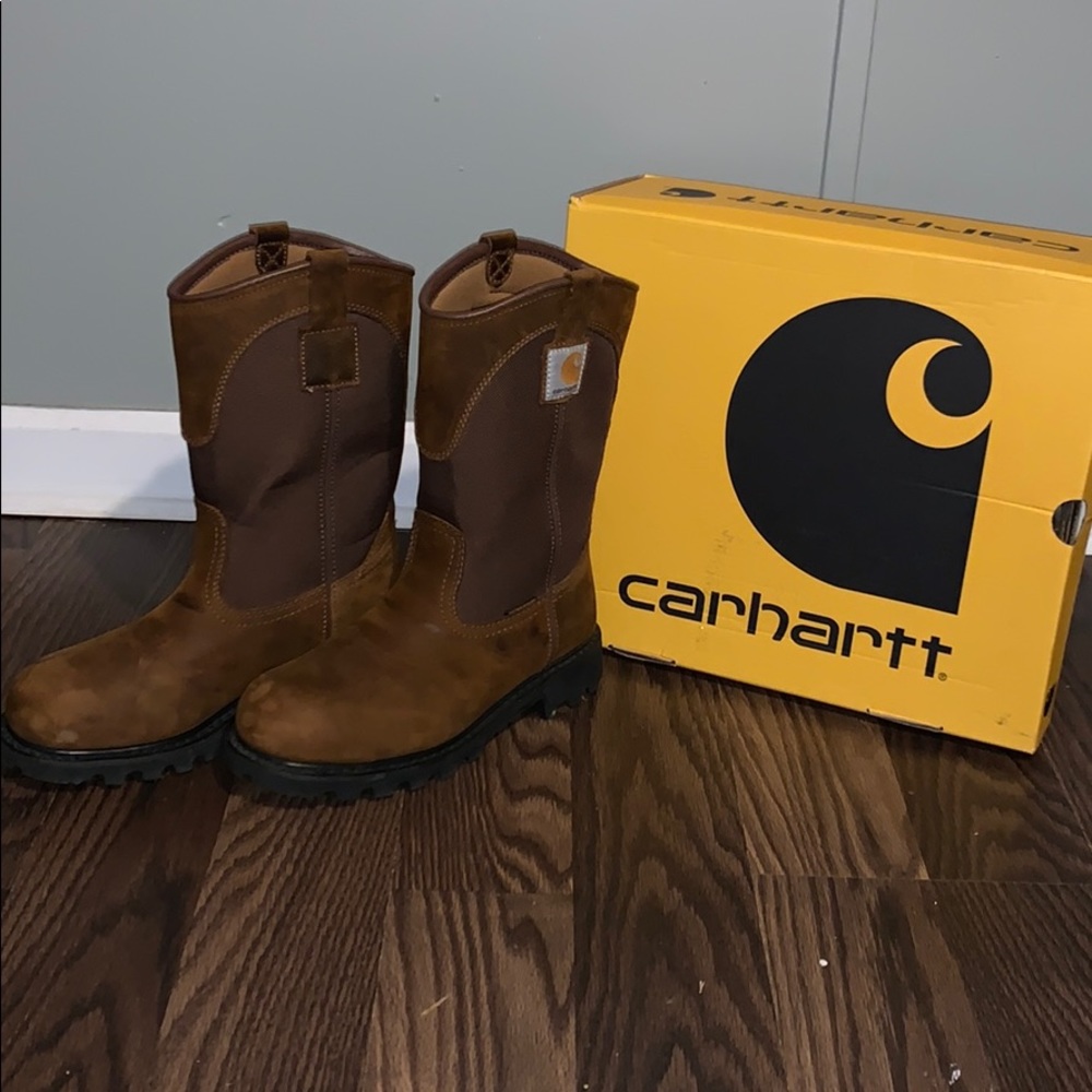 COPY - Women’s Carhartt Steel Toe Boots!